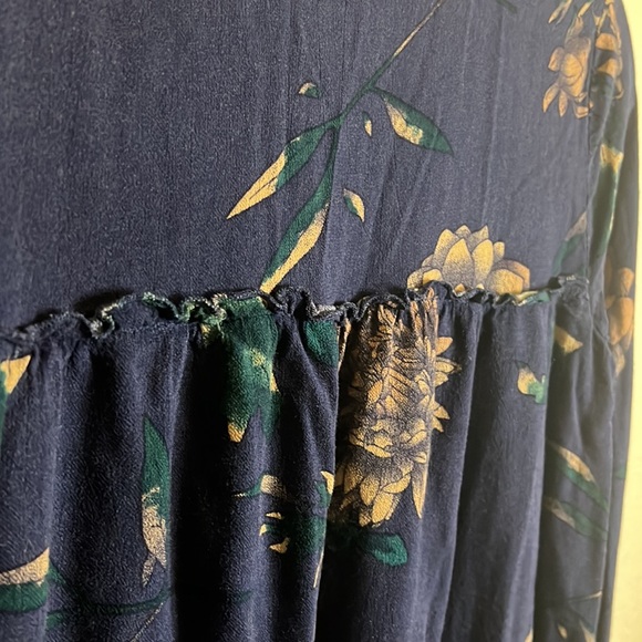 Knot Sisters Langley dress, size medium. - Picture 8 of 12